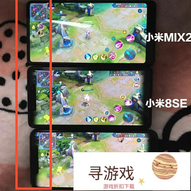为什么手机玩王者荣耀的时候屏幕两侧有黑色阴影，这种现象正常吗?